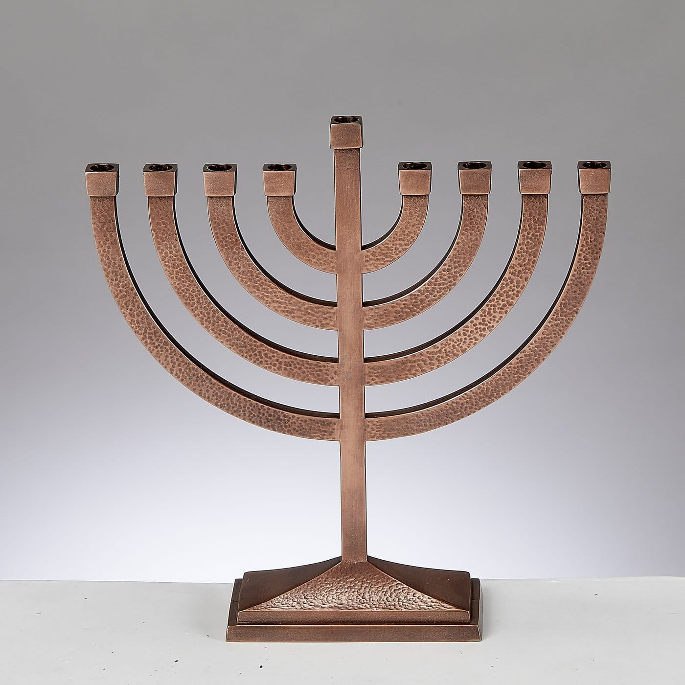 mp-75-co-1 Traditional Aluminum Hammered Menorah – Copper Finish – Rite Lite